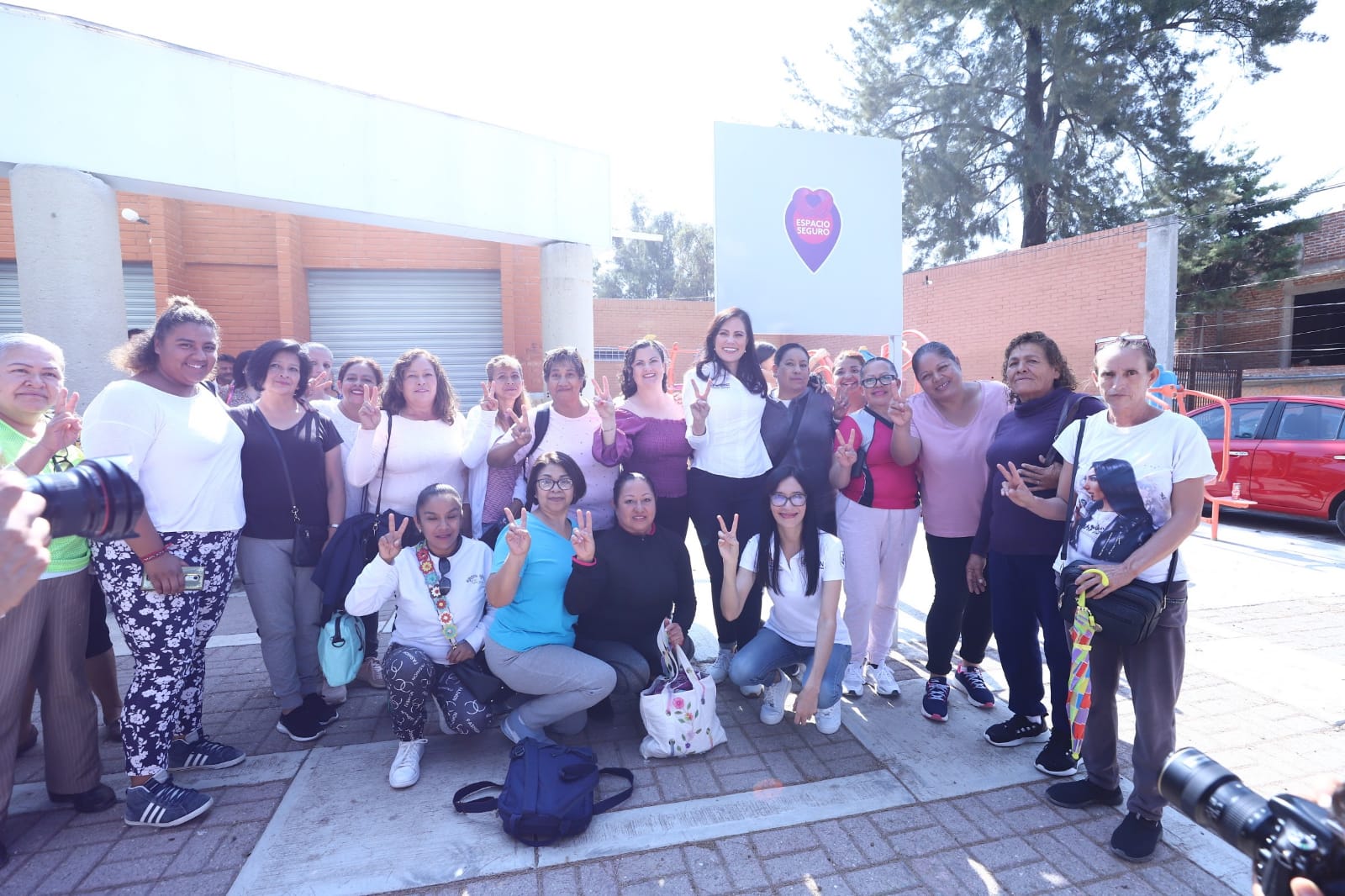 Promueve Ale Gutiérrez  la salud integral de las mujeres